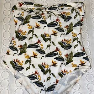 Sleeveless Body suit